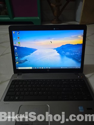 Hp laptop windows 10 Ram 4GB ROM 1TB